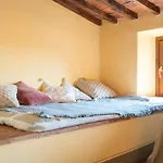 Small Rustic Apartmán Scrofiano