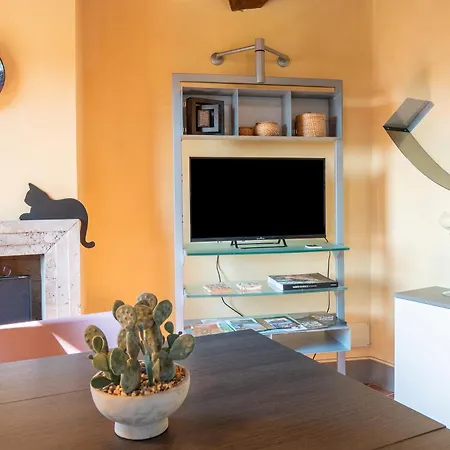 Small Rustic Apartamento *