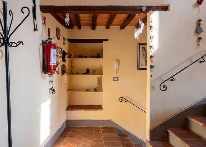 Small Rustic Scrofiano